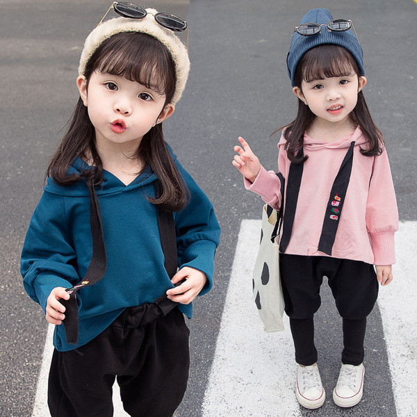 Παιδικό σετ - μπλούζα με κουκούλα και μακρύ παντελόνι