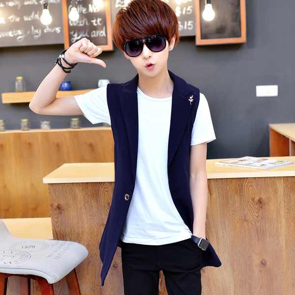 Vesta eleganta pentru barbati cu nasture metalice in mai multe culori