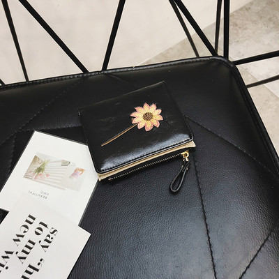 Portofel de dama in mai multe culori cu motiv floral