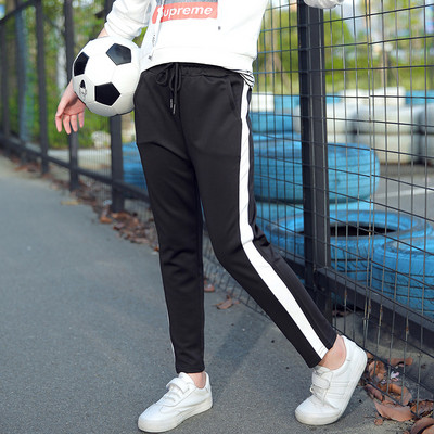 Παιδική αθλητική-casual φόρμα με πλευρικές άκρες