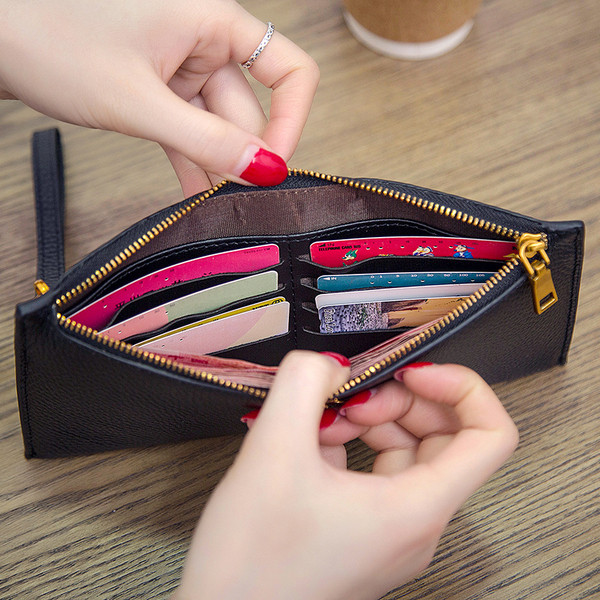 Portofel de dama in mai multe culori cu decor metalic