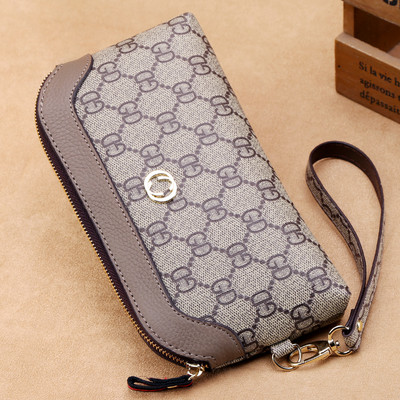 Κομψό γυναικείο πορτοφόλι σε τρία χρώματα