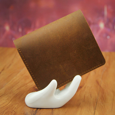 Κομψό ανδρικό πορτοφόλι σε τρία χρώματα