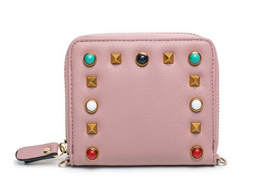 Γυναικείο μικρό πορτοφόλι με μεταλλική διακόσμηση σε διάφορα χρώματα