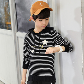 Παιδική μπλούζα με κουκούλα, κεντήματα και επιγραφή