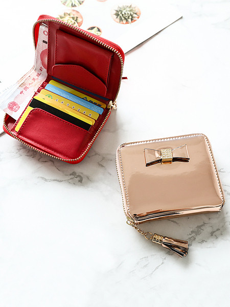Μικρό γυναικείο πορτοφόλι  σε διάφορα χρώματα