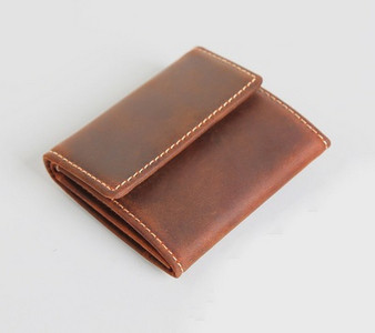 Πρακτικό ανδρικό πορτοφόλι σε διάφορα χρώματα