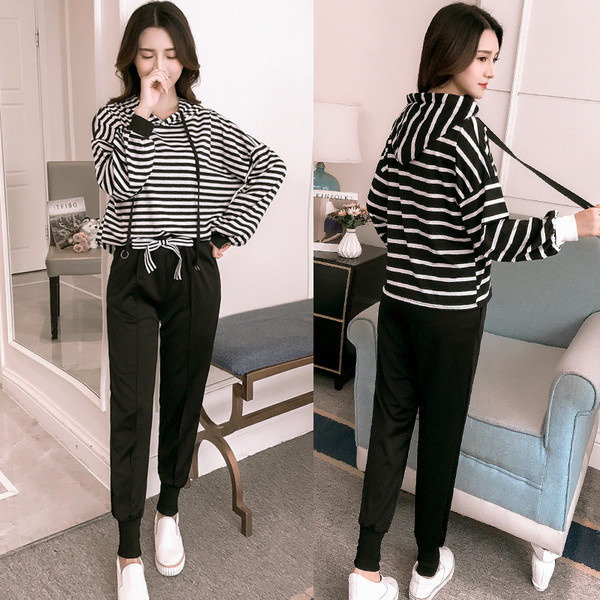 Αθλητικά-casual γυναικεία σετ σε δύο χρώματα