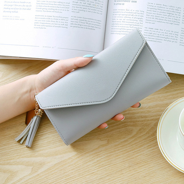 Γυναικείο πορτοφόλι  σε τέσσερα χρώματα