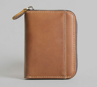 Μοντέρνο δερμάτινο πορτοφόλι σε διάφορα χρώματα