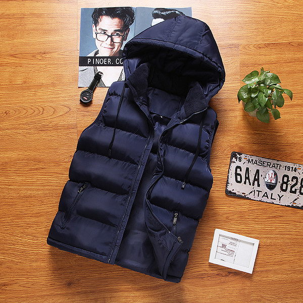 Μοντέρνο γιλέκο με κουκούλα κατάλληλο για άνδρες και γυναίκες σε τρία χρώματα