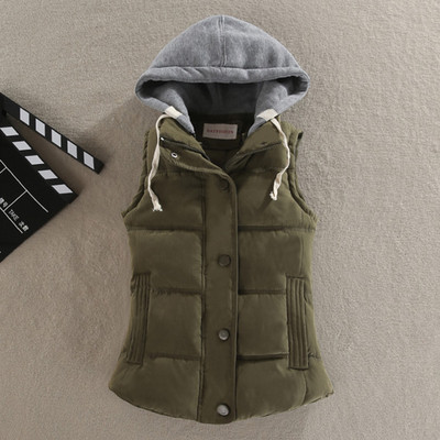 Μοντέρνο γυναικείο γιλέκο με κουκούλα  σε μερικά χρώματα