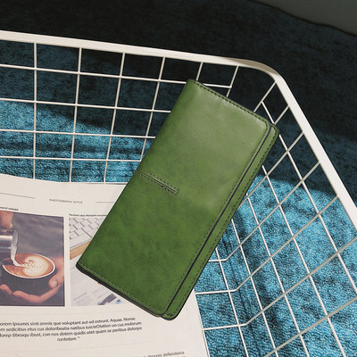 Γυναικείο πορτοφόλι σε τέσσερα χρώματα, κατάλληλο για τη  για καθημερινή ζωή