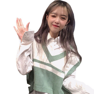 Μοντέρνο μάλλινο γιλέκο με ντεκολτέ σε σχήμα V σε τέσσερα χρώματα