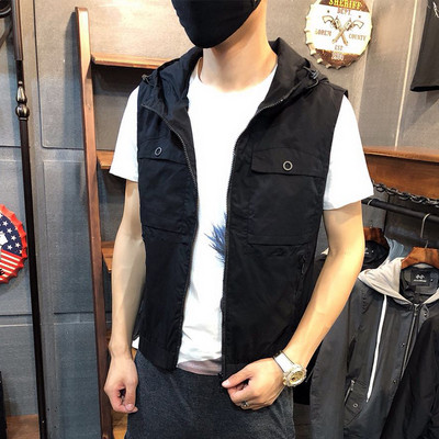 Ανδρικό σπορ καθημερινό γιλέκο σε μαύρο και καμουφλάζ στοιχεία