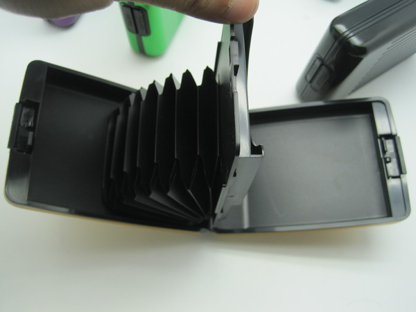 Mini portofel modern pentru bărbați