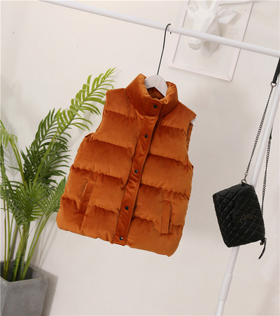 Γυναικείο γιλέκο με μαλακό κάλυμμα σε τέσσερα χρώματα