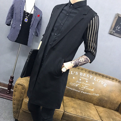 Μοντέρνο κομψό μακρύ ανδρικό γιλέκο σε διάφορα μοντέλα