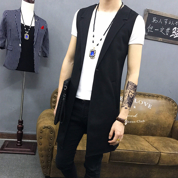 Μοντέρνο κομψό μακρύ ανδρικό γιλέκο σε διάφορα μοντέλα