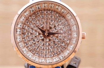 Дамски часовник Prance Crystals с Естествена кожа