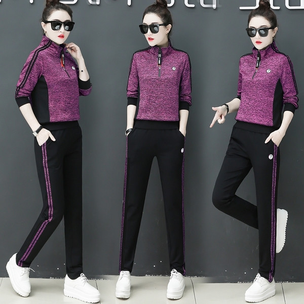 Γυναικεία αθλητική φόρμα με πλευρική μπορντούρα σε τρία χρώματα