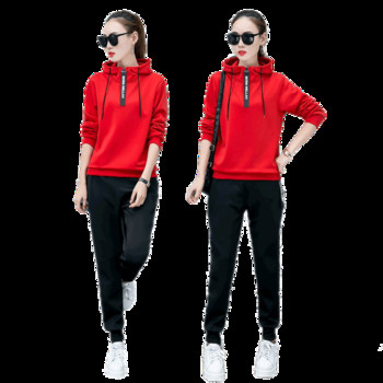 Спортен дамски комплект от две части в бял, черен и червен цвят