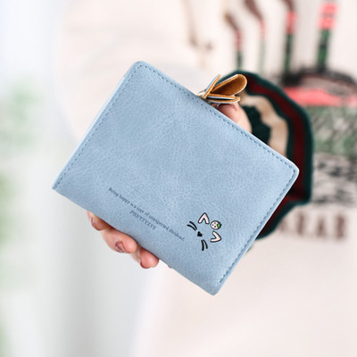 Γυναικείο πορτοφόλι σε διάφορα χρώματα με επιγραφές