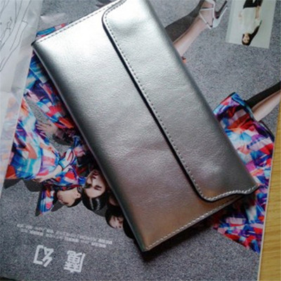 Γυναικείο πορτοφόλι σε διάφορα χρώματα