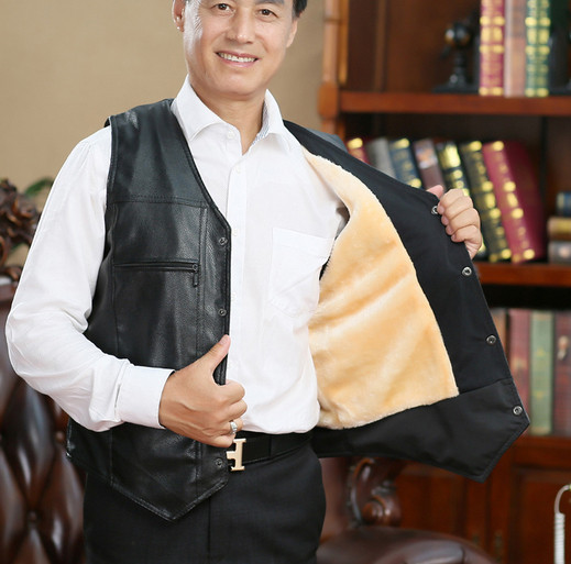 Χειμερινό  κομψό μακρύ ανδρικό γιλέκο με επένδυση