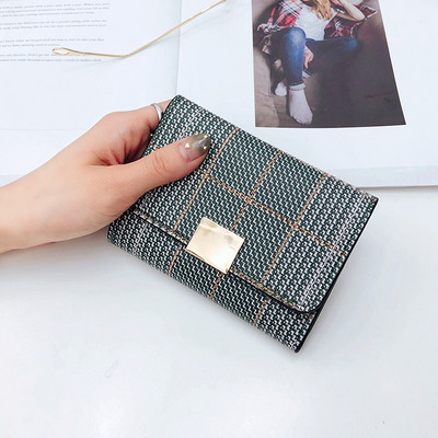 Γυναικείο πορτοφόλι σε διάφορα μοντέλα και χρώματα