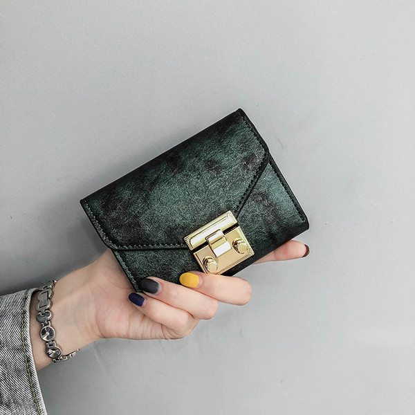 Γυναικείο καθημερινό μίνι πορτοφόλι σε διάφορα χρώματα