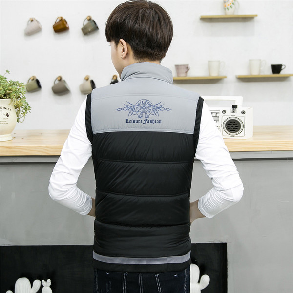 Vestă sport și de zi cu zi în trei modele