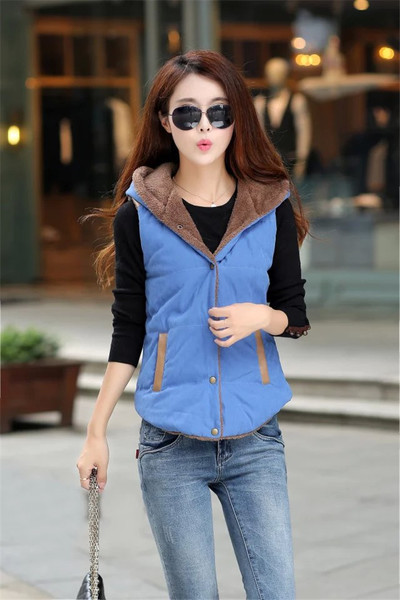 Κομψό γυναικείο γιλέκο  με απαλό κάλυμμα σε διάφορα χρώματα