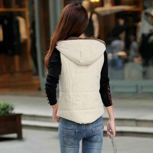 Κομψό γυναικείο γιλέκο  με απαλό κάλυμμα σε διάφορα χρώματα