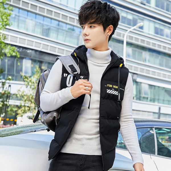 Vestă modernă pentru bărbați cu inscripție în trei culori