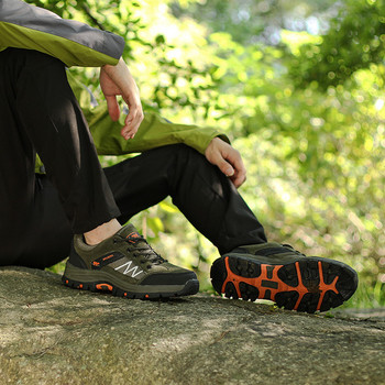 Мъжки обувки подходящи за туризъм в три цвята