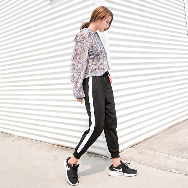 Αθλητικό σετ δύο τεμαχίων - λεπτή μπλούζα με μακρύ μανίκι και παντελόνι