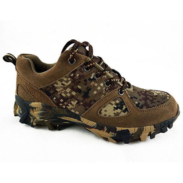 Pantofi de drumeție în două culori