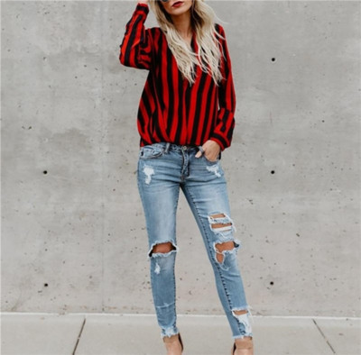 Σέξυ γυναικείο πουκάμισο με βαθύ ντεκολτέ - μπλε και κόκκινο χρώμα