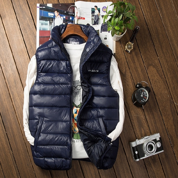 Ανδρικό γιλέκο με O-κολάρο σε διάφορα χρώματα και σε δύο μοντέλα