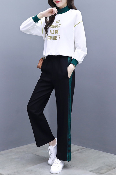 Set sport pentru femei din două părți cu inscripție și margine colorată