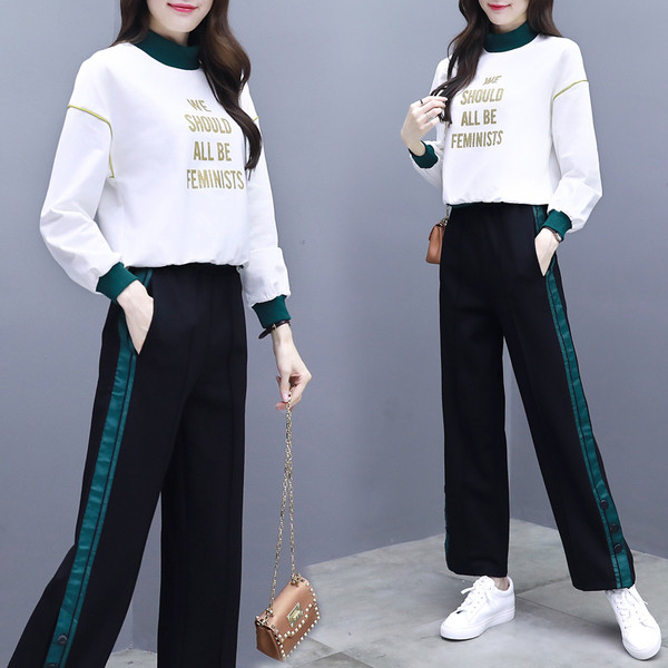 Set sport pentru femei din două părți cu inscripție și margine colorată