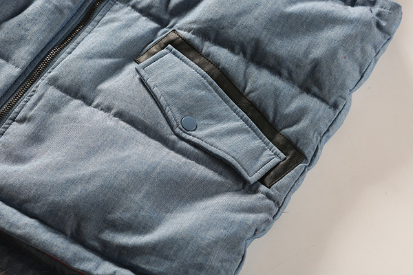 Αθλητικό καθημερινό γιλέκο σε διάφορα χρώματα με μοτίβα οικολογικού δέρμα