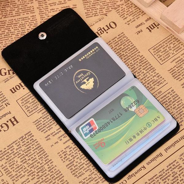 Μοντέρνο δερμάτινο ανδρικό πορτοφόλι σε τέσσερα χρώματα