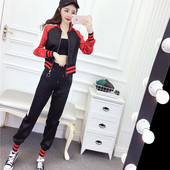 Γυναικεία αθλητική φόρμα σε τρία χρώματα