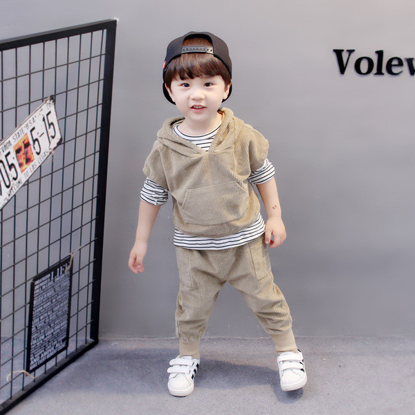 Set copii pentru baieti in trei parti - doua culori