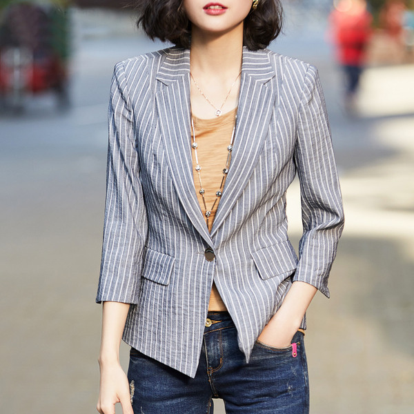 Geaca zilnica de dama cu dungi in doua culori