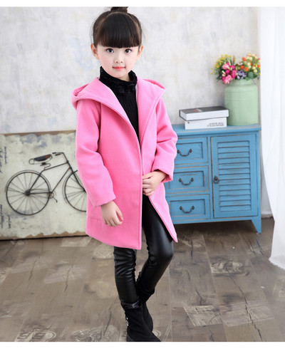 Μοντέρνο παιδικό παλτό με κουκούλα και τσέπες σε κόκκινο και ροζ