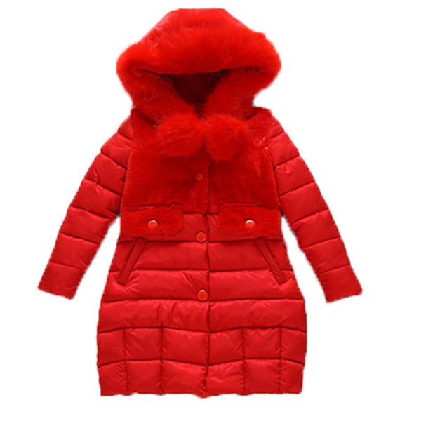 Μοντέρνο χειμωνιάτικο σακάκι με μακρυμάρινο στοιχείο σε κόκκινο και μαύρο χρώμα