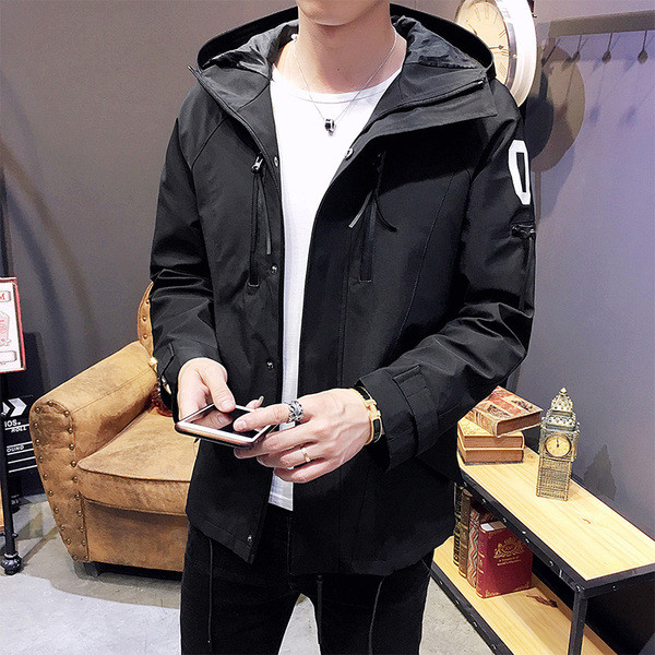 Ανδρικό  μπουφάν σε δύο χρώματα κατάλληλο για τη καθημερινή ζωή